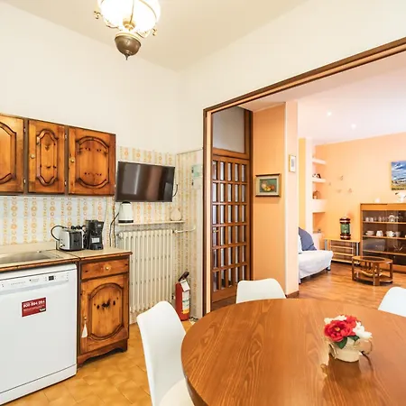 Apartment Seaside Retreat, 100 Meters From The Sea *