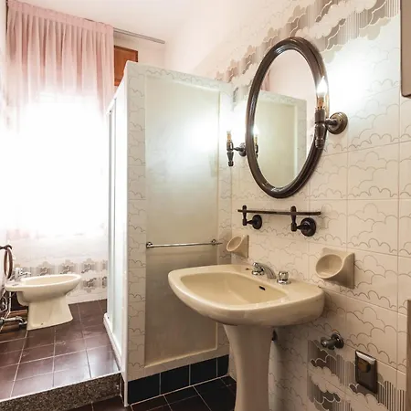Seaside Retreat, 100 Meters From The Sea Lejlighed *