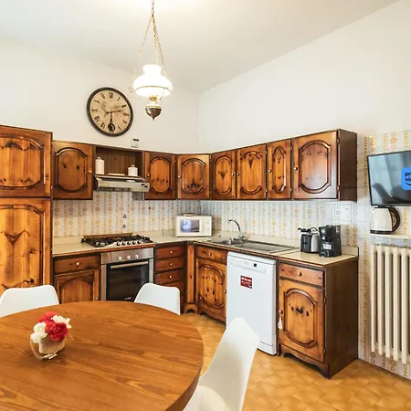 شقة Seaside Retreat, 100 Meters From The Sea *