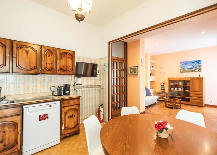 Apartment Seaside Retreat, 100 Meters From The Sea *