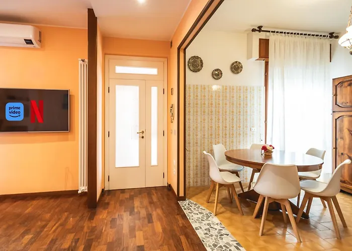 Seaside Retreat, 100 Meters From The Sea Apartment *